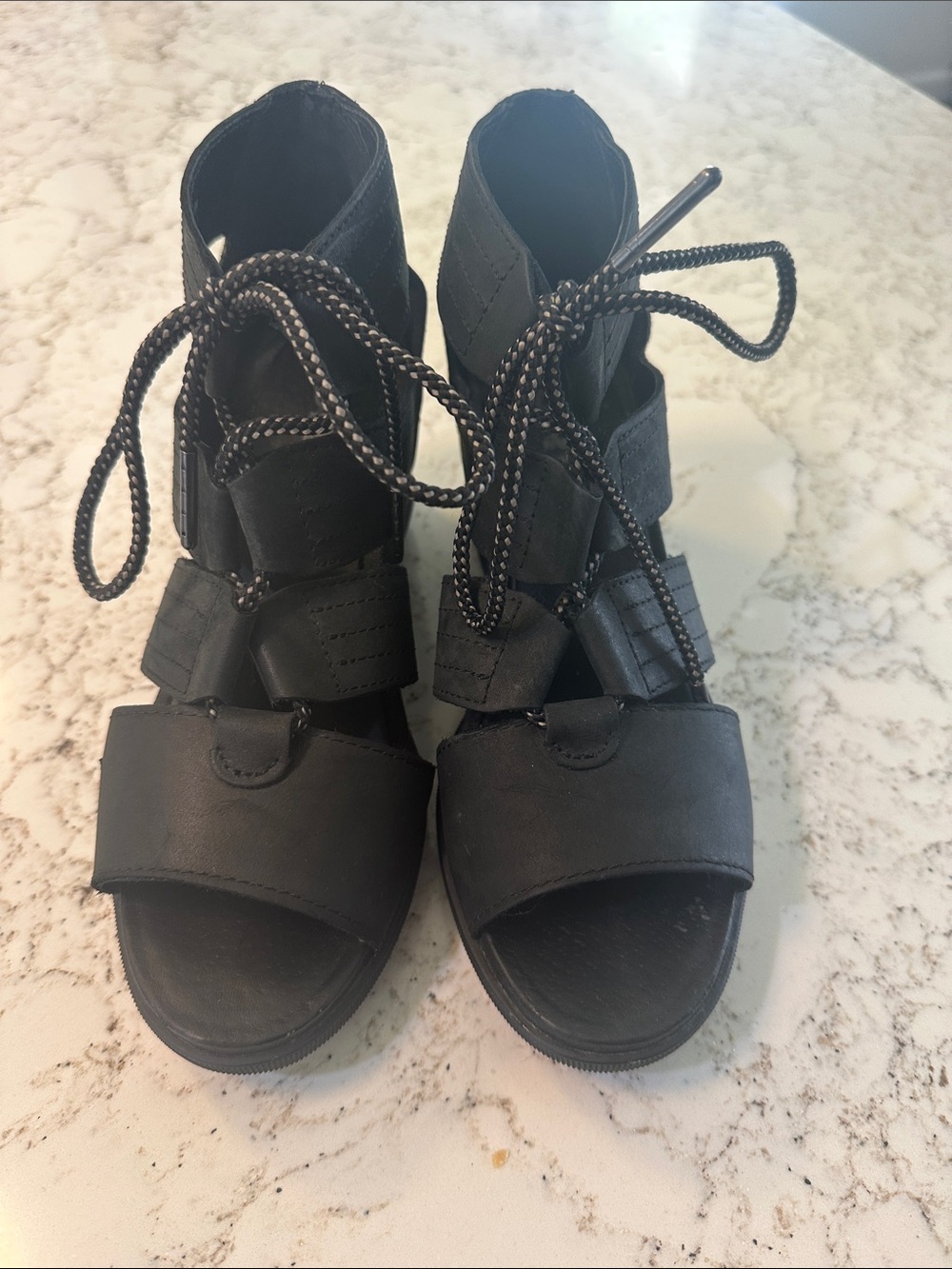 Sorel Black Lace-Up Gladiator Sandals SIZE 8